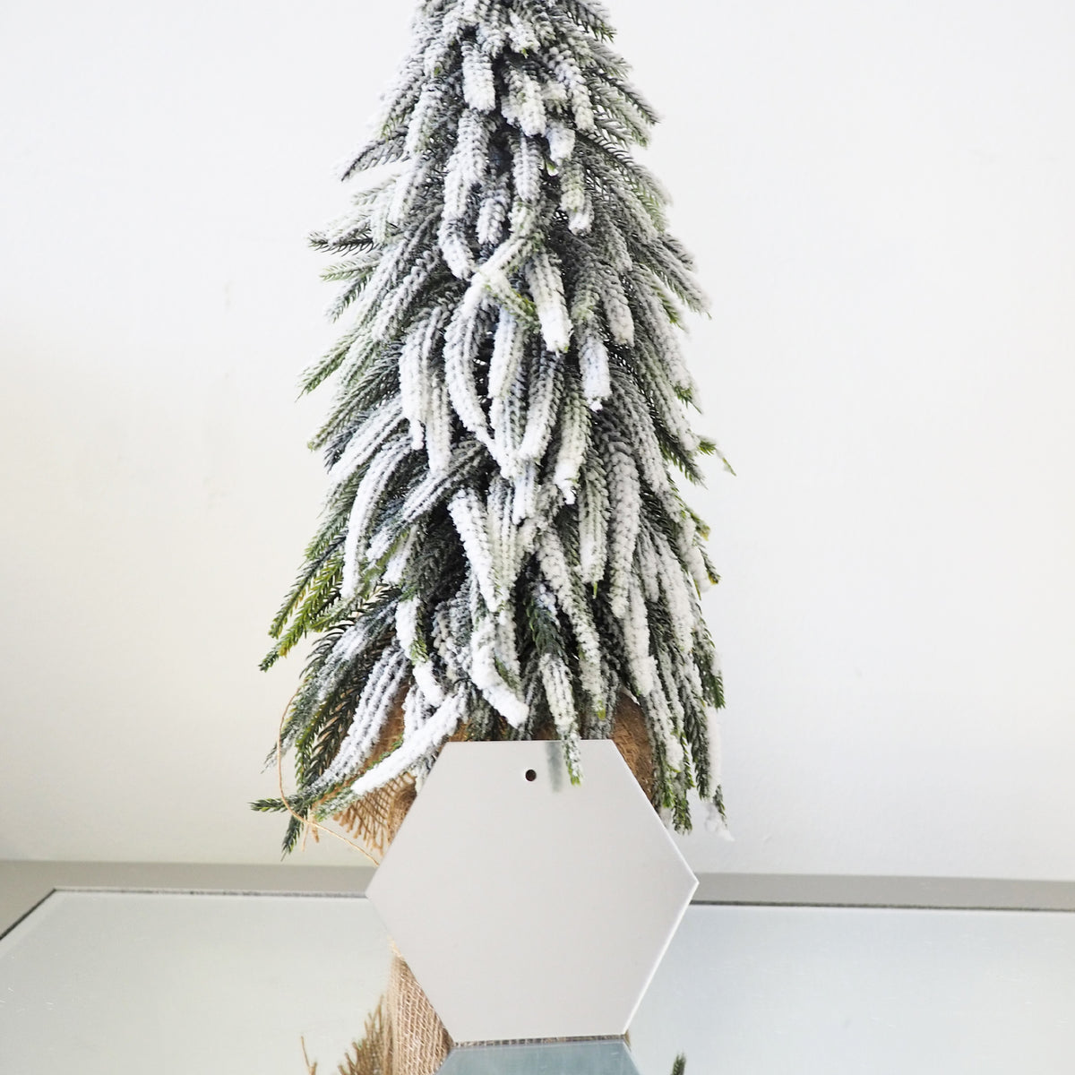 Christmas Hexagonal Mirror Ornament | A Dolce Surprise